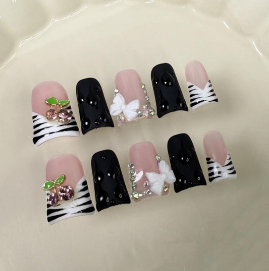 Glam Noir Cherry Set